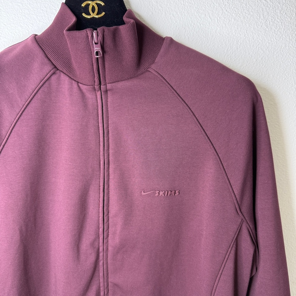 NWT NIKE X SKIMS CURRANT MATTE TRICOT TRACK CROPPED JACKET WOMEN MEDIUM - Picture 2 of 9